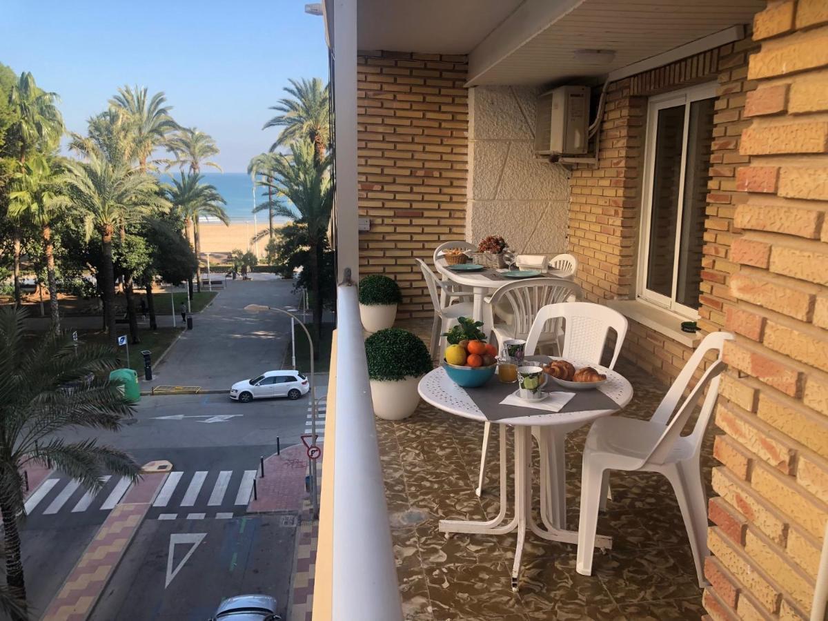 A 50 M De La Plage Cullera Exterior photo